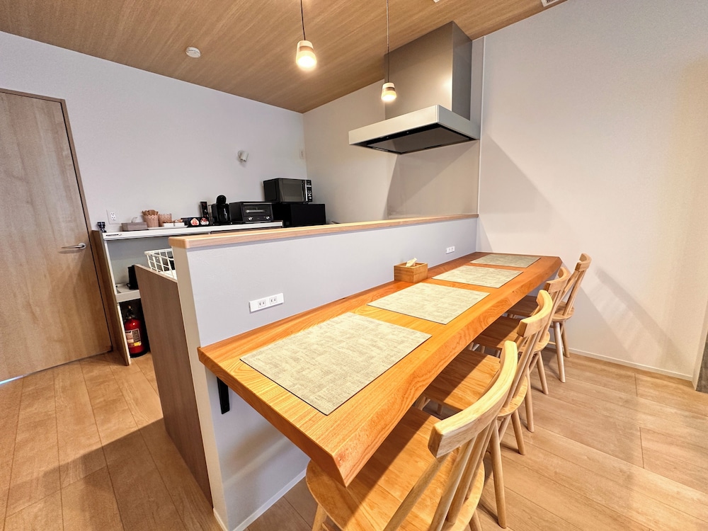 AOI SUITE TAKAYAMA