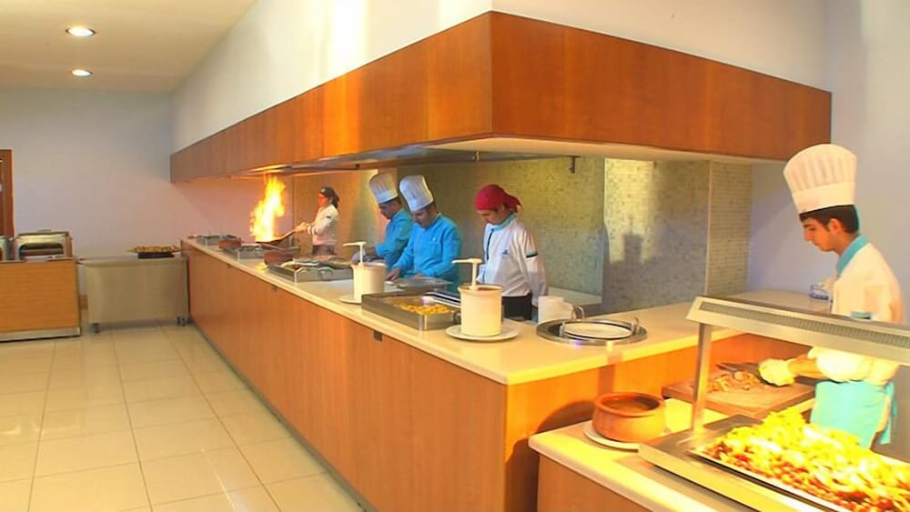Side Breeze Hotel - All Inclusive