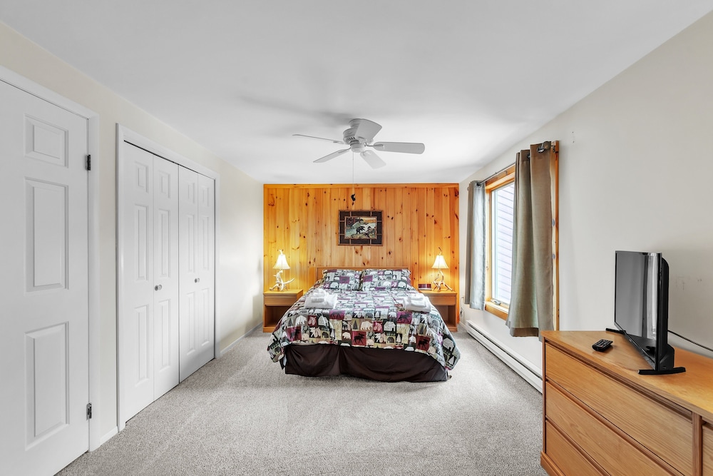 Pine Knot 62h - Retreat With Private Play Area 3 Bedroom Townhouse by The Summit at Gore Mountain