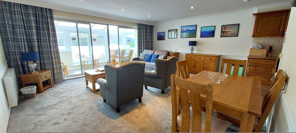 Loch Rannoch Highland Club Red Deer Lodge 02