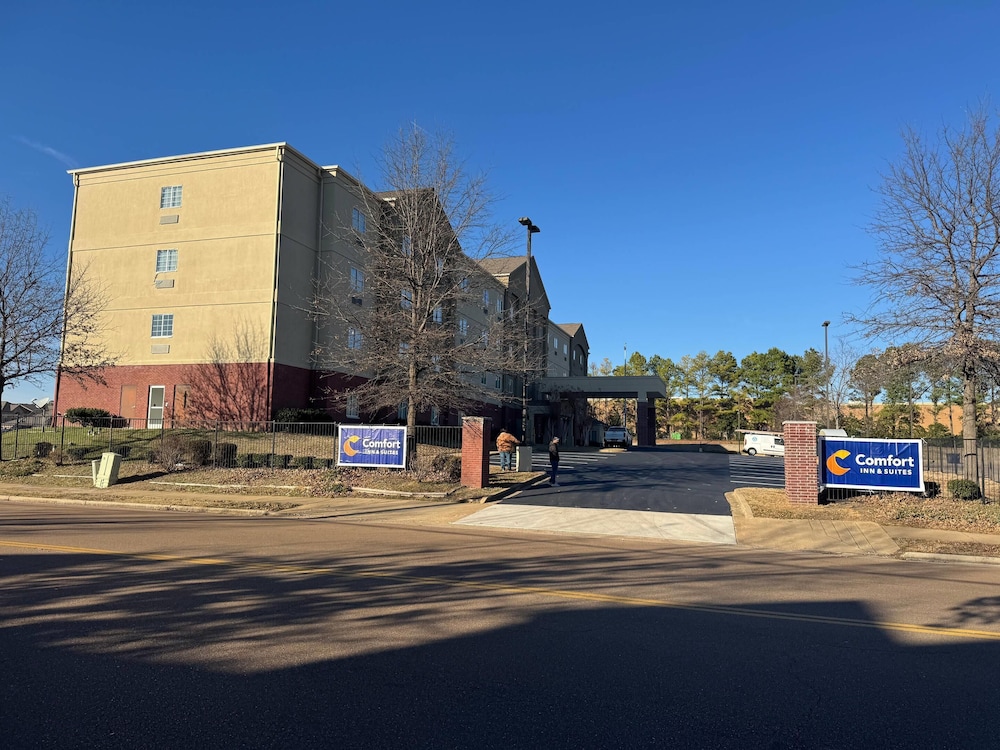 Comfort Inn & Suites Memphis Germantown