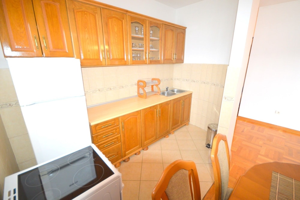 Seafront Apartment Bijela photo 3