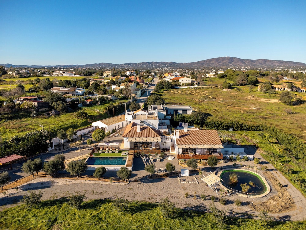 Alfarrobeiras Nature Agroturismo