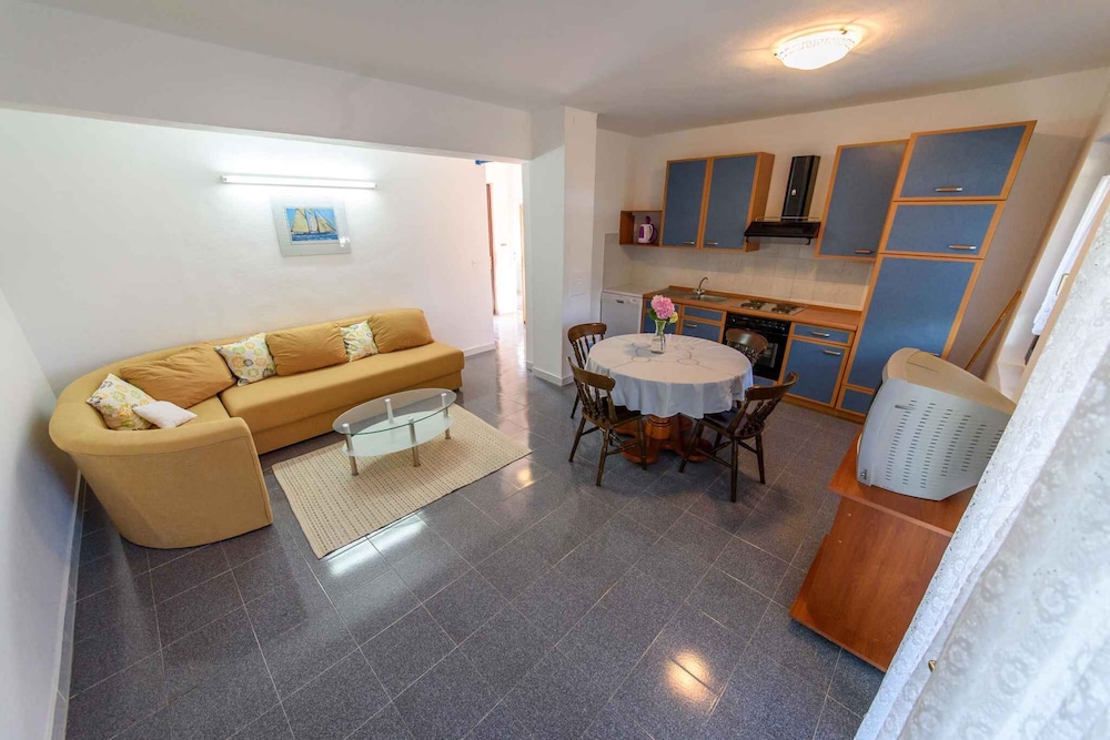 Apartments in Kozino/zadar Riviera 7951