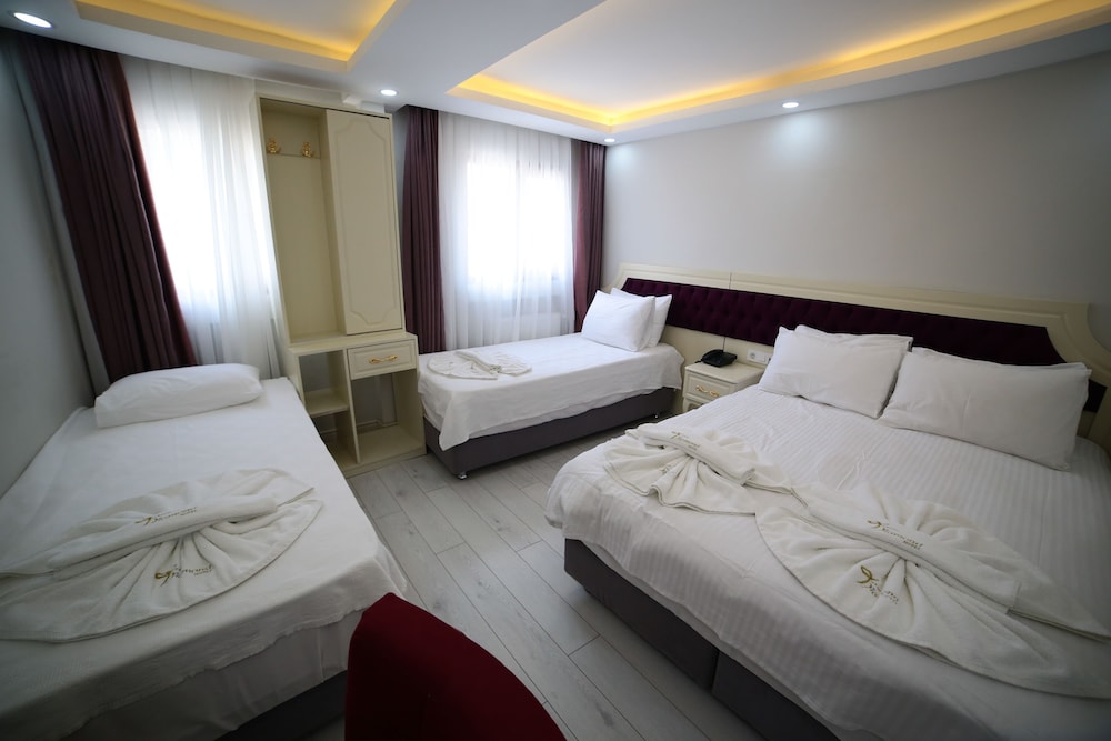 Taksim Diamond Hotel - Image 29