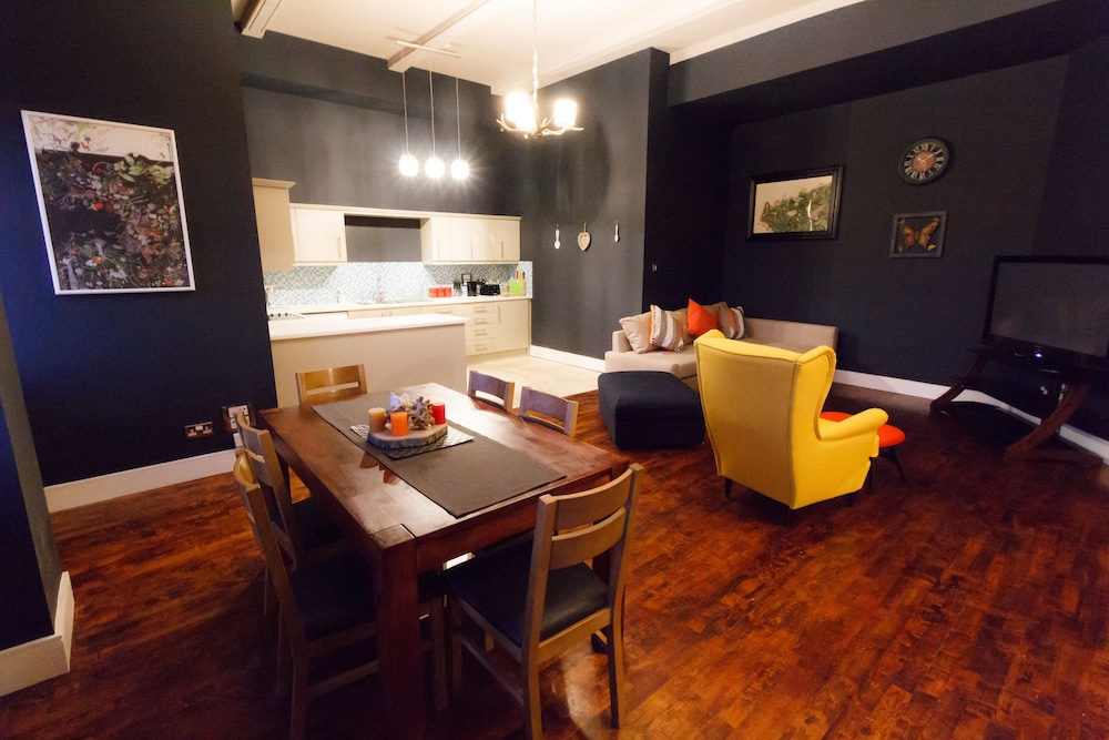 Belhaven Apartment