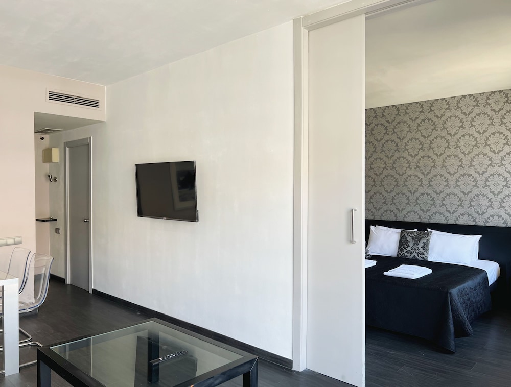 Stay U-nique Apartments Beltrán i Rózpide