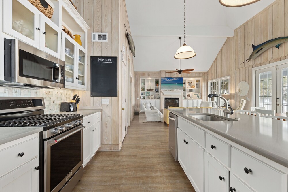 A Winterpast by the Sea - Gulf Front on 30A With Private Pool!