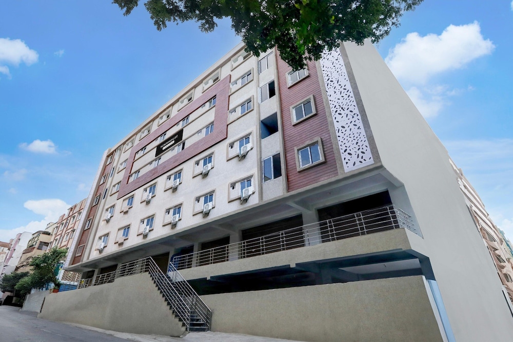Mordern Stay at Kukatpally Hyderabad