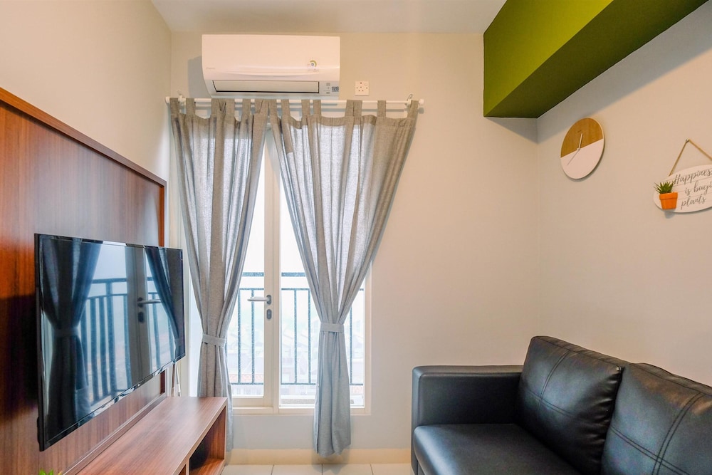 Nice and Elegant 2BR at Podomoro Golf View Apartment