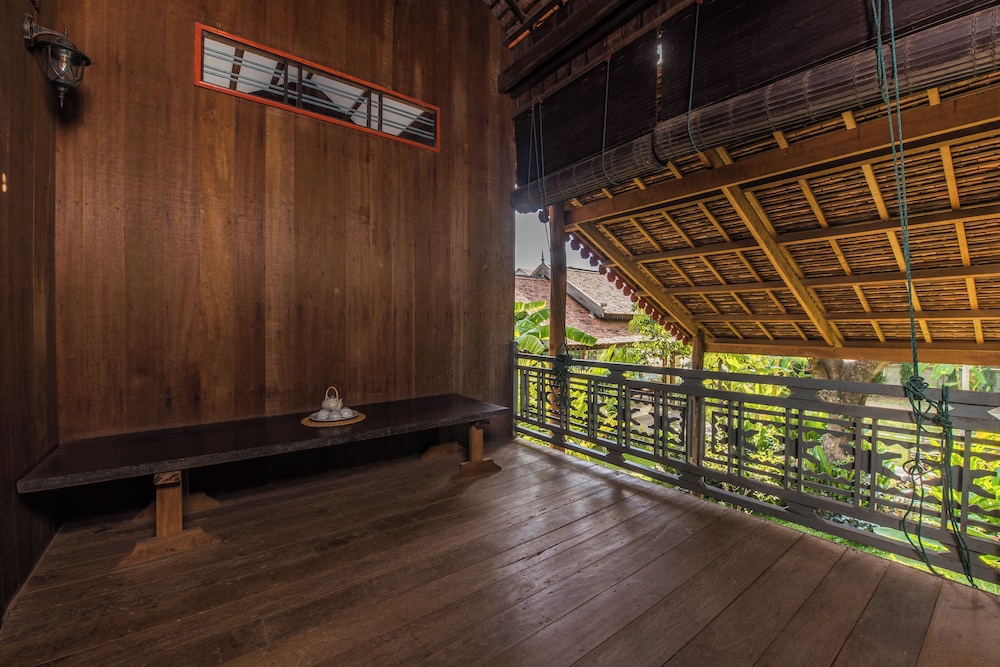 PHUM KHMER LODGE