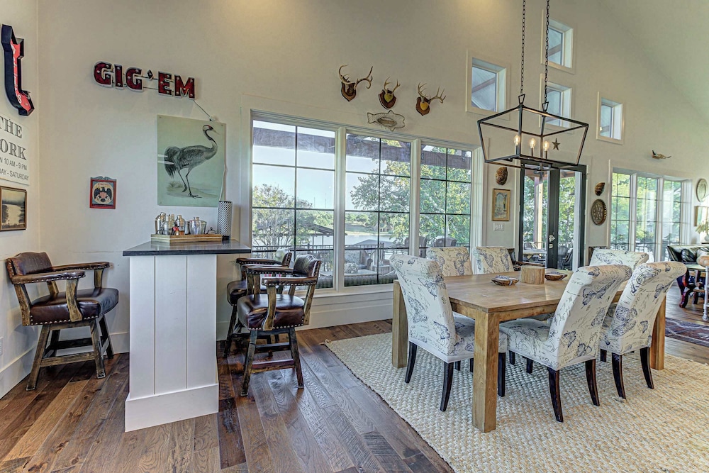 Immaculate Waterfront Home for 16 w/ Private Dock!