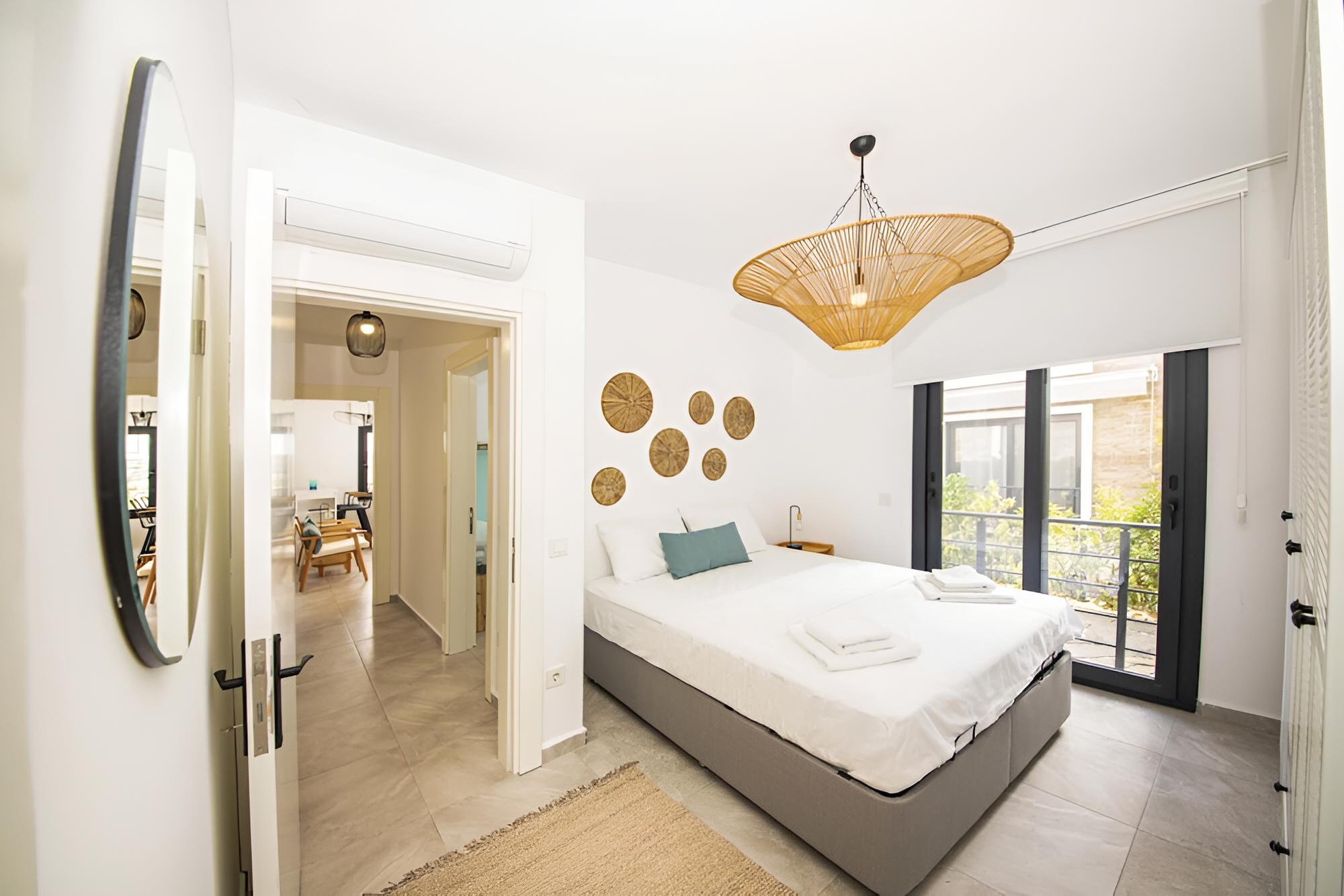 House With Balcony 1 Min to Beach in Bodrum view 4