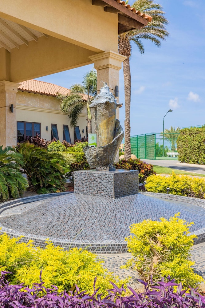 Townhome Goldcoast GYM Pools 24 7 Security