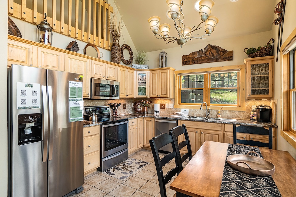 Cozy Solitude Cabins - Estes Park CO