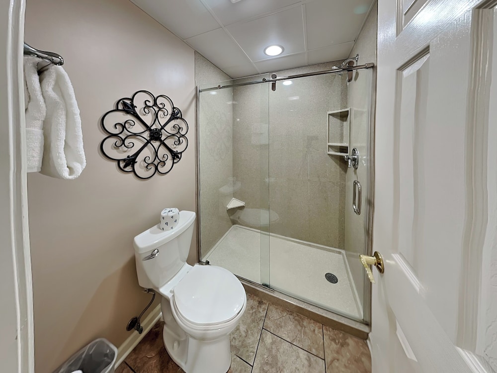 Smoky Mountain Bliss by Jackson Mountain Rentals
