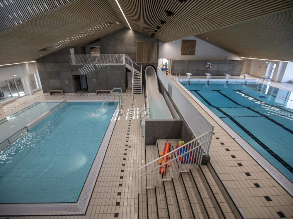 Casa com piscina em Boraceia