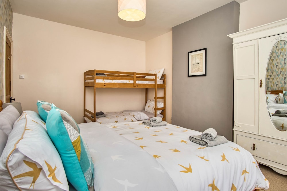 Lyndean view 4