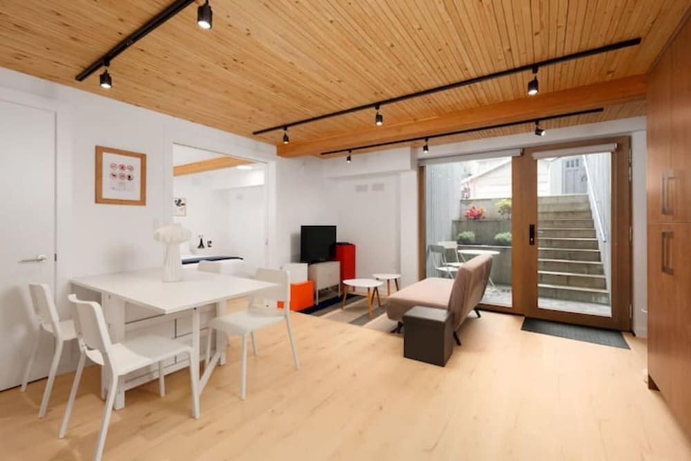Passive House Luxury 2 Bedroom Basement Suite - Image 3