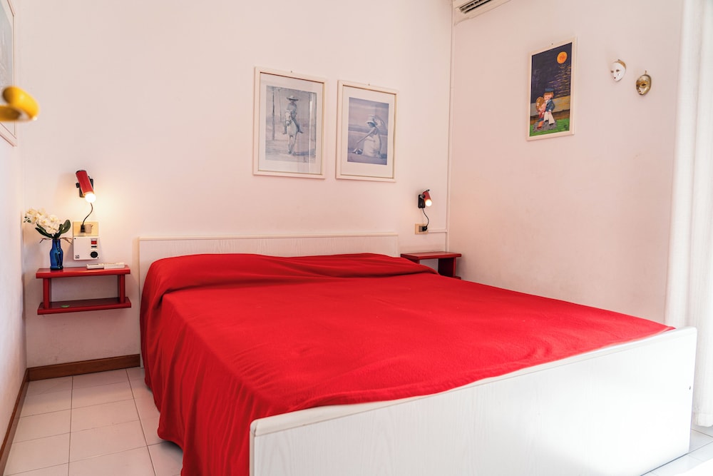 Nice Apartment With Sunny Terrace in Bibione
