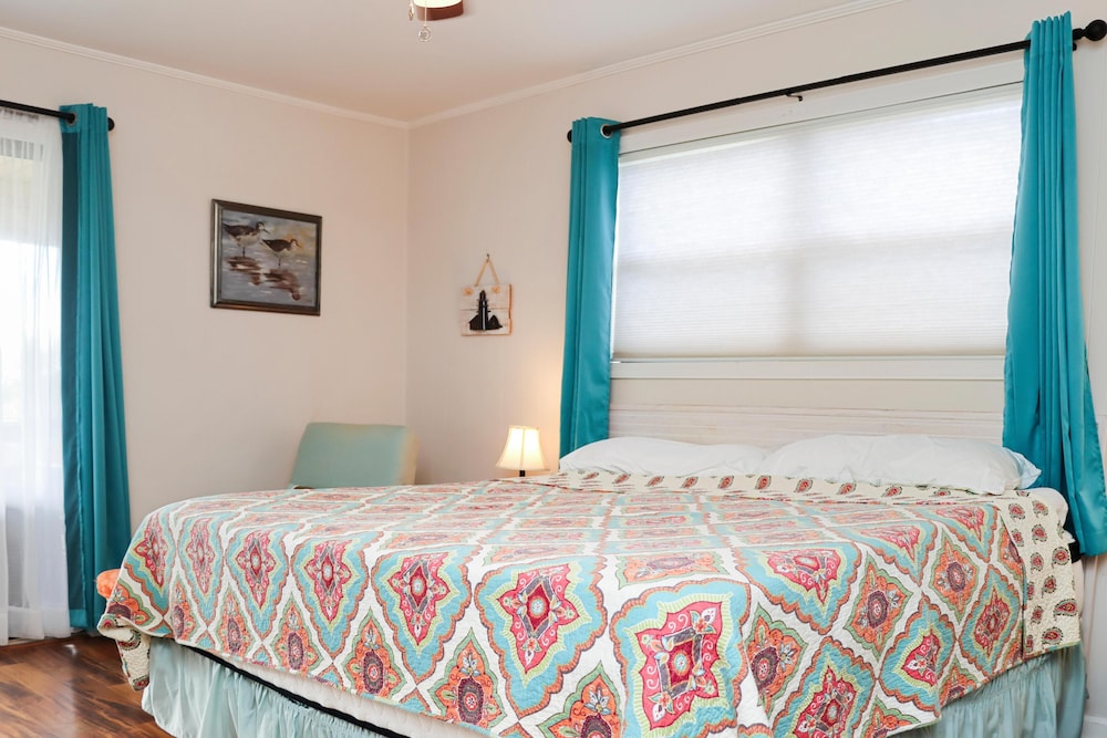 Blue Moon Cottage