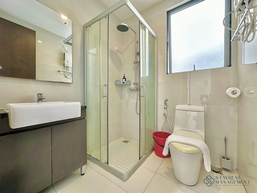 Country Garden Danga Bay Sea View Homestay by Stayrene