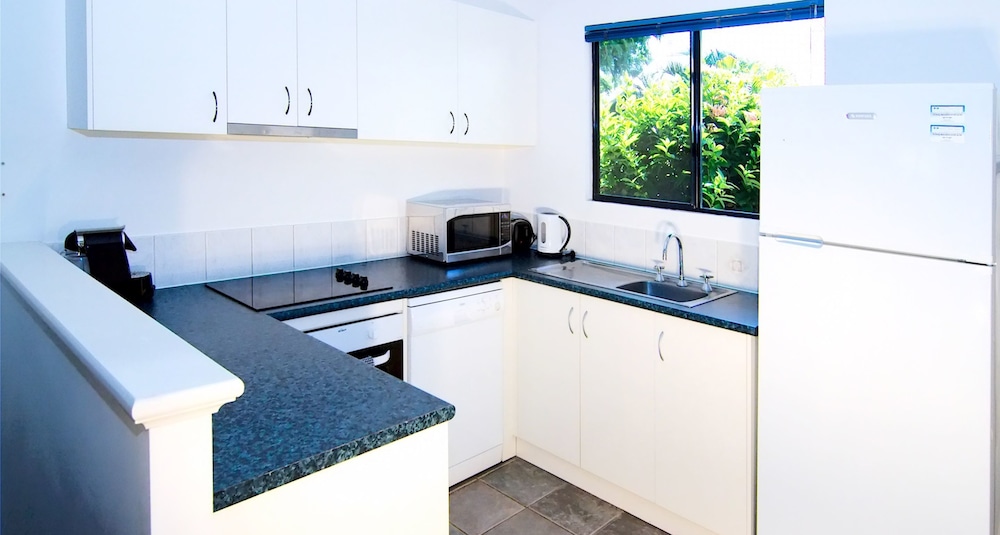 Cable Beach Apartments