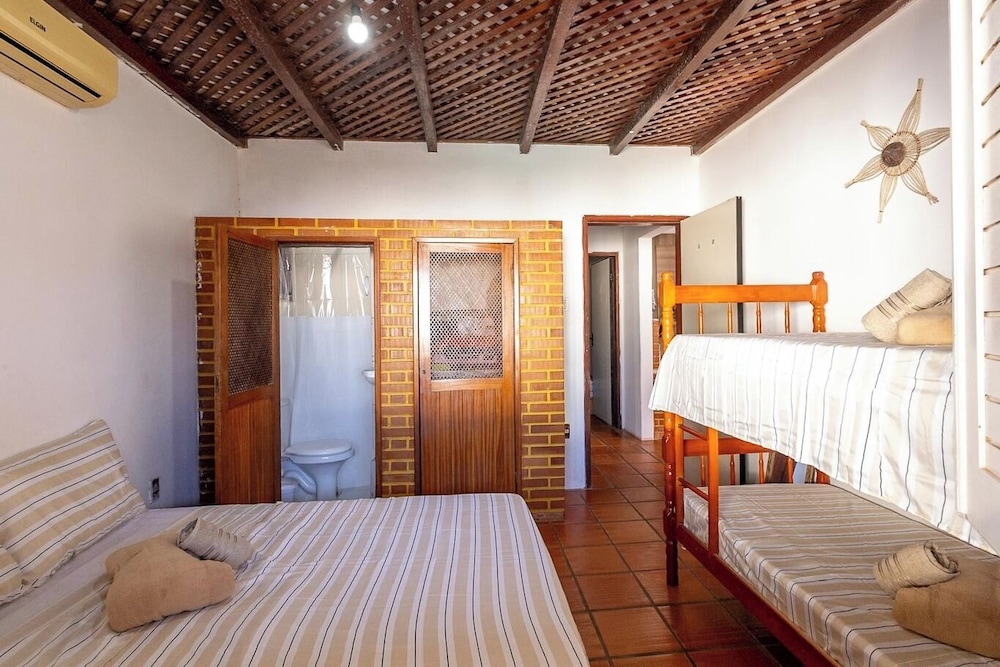 Casa Pet-friendly com Piscina de Frente Para o mar