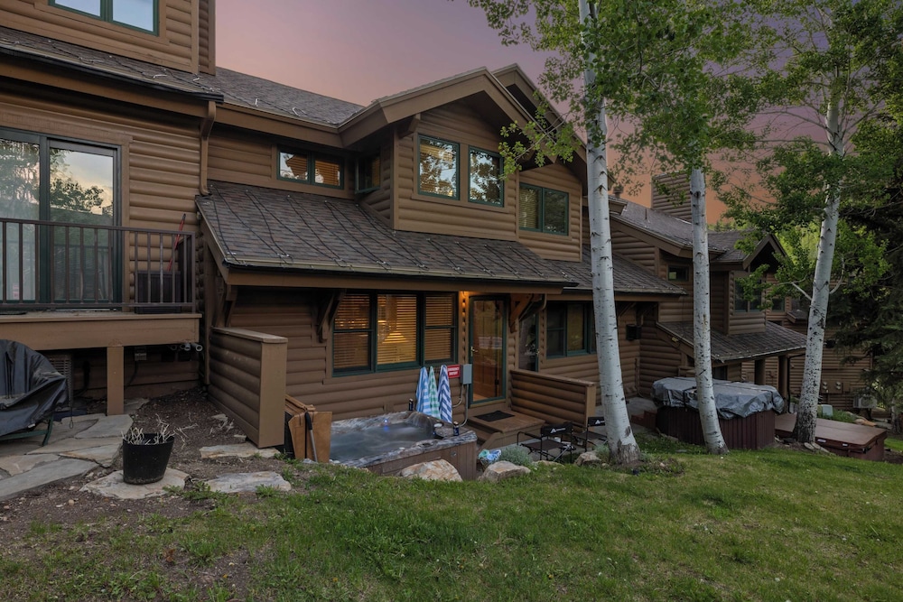 Foxglove at Deer Valley by Avantstay: A Charming Park City Getaway