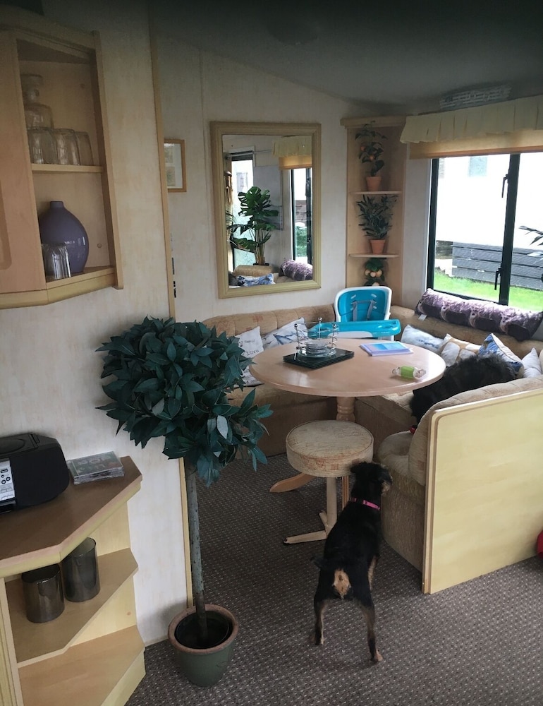 Lovley Sea Viev 2 Bedroom Caravan in Clarach Bay