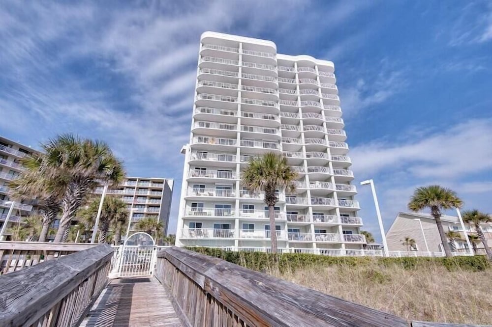 Tradewinds 708