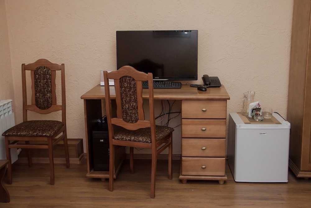 Photo 8