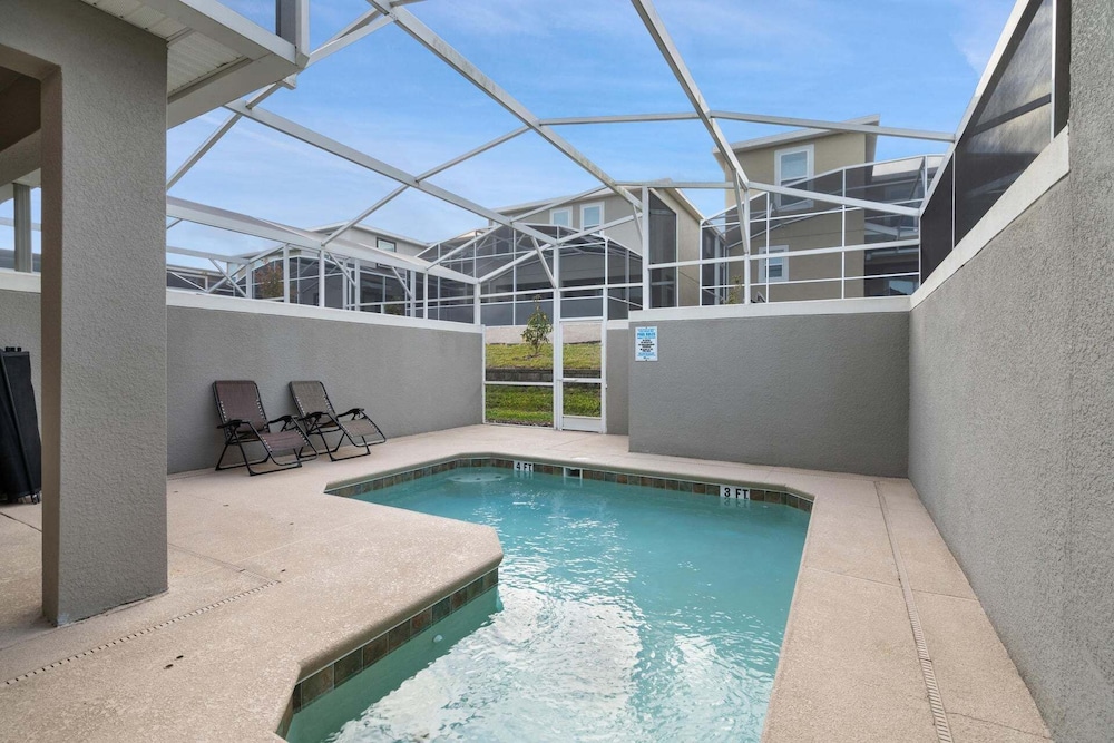 Championsgate Resort 4 Bedroom Private Pool Townhome 4 Townhouse