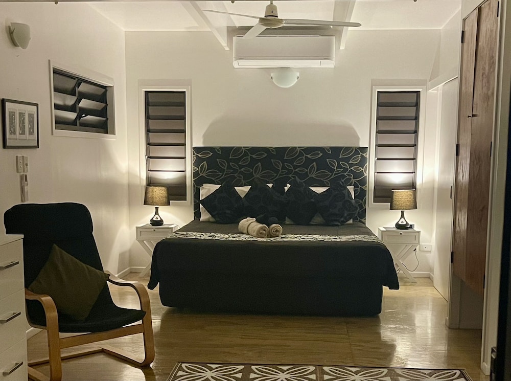 Rarotonga Villas