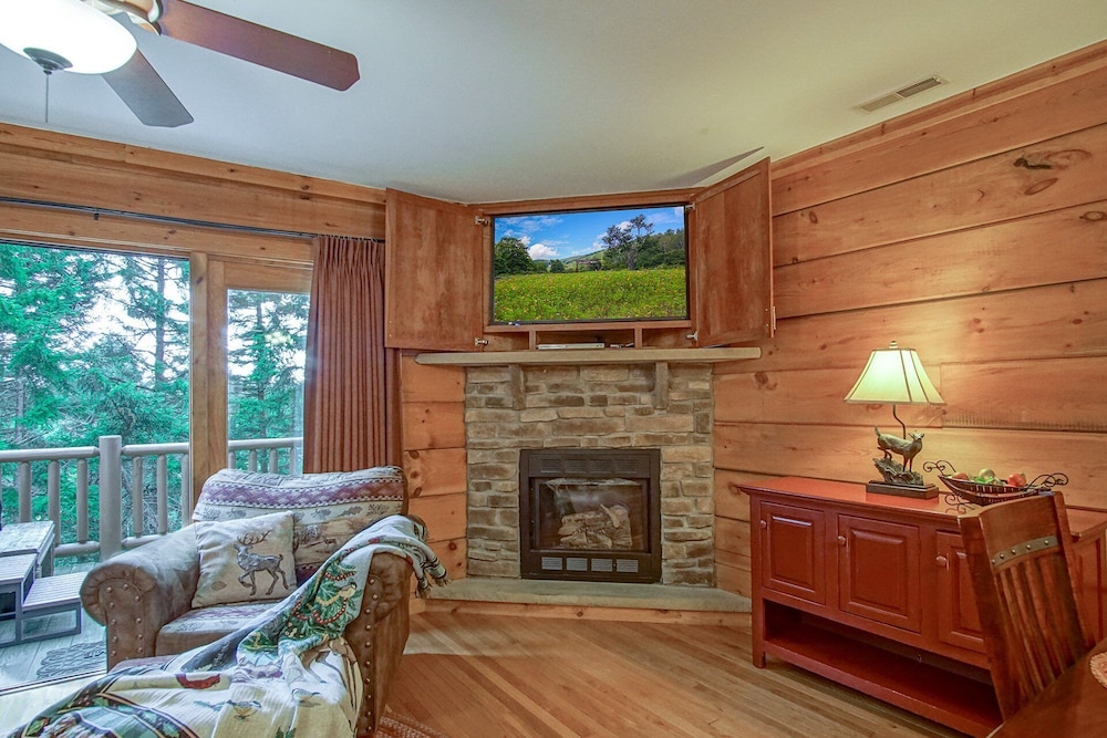 Loggers Run #8: 5 Bedrooms, 3.5 Baths