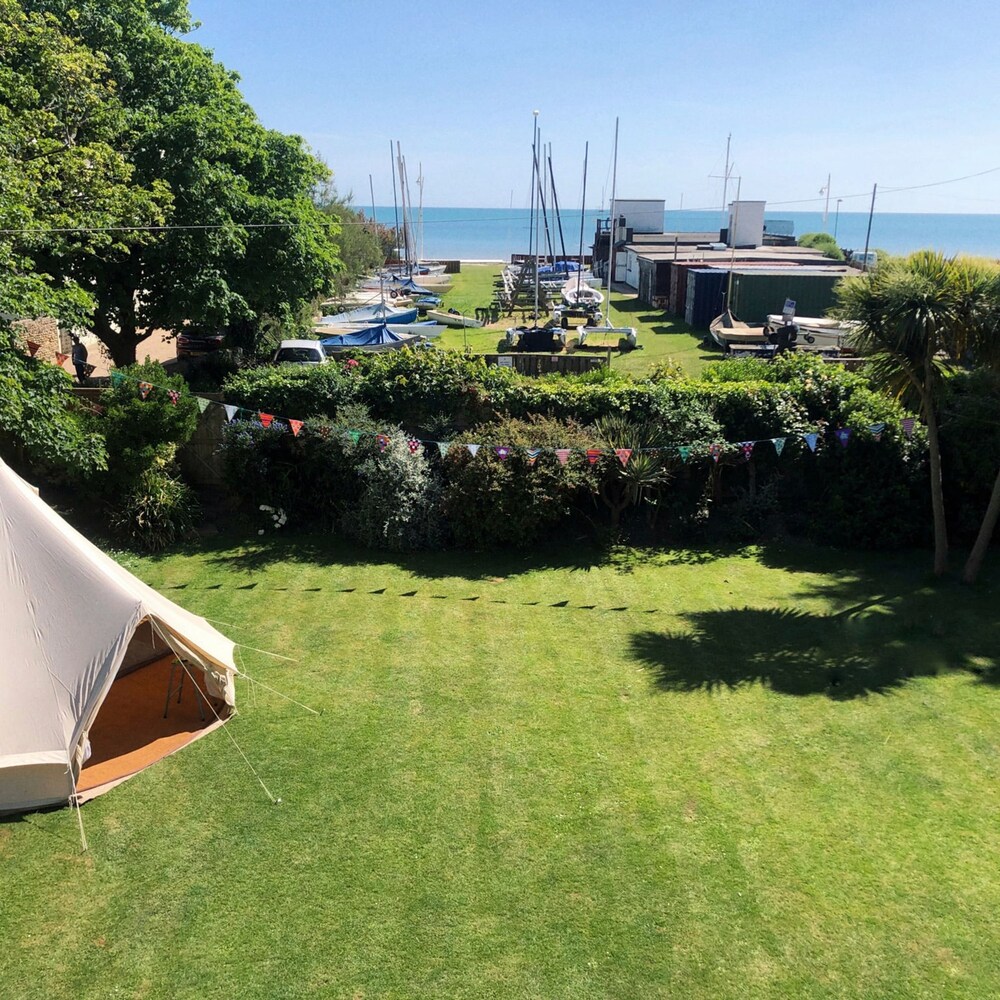 Charming Town House With Garden Sea View view 2