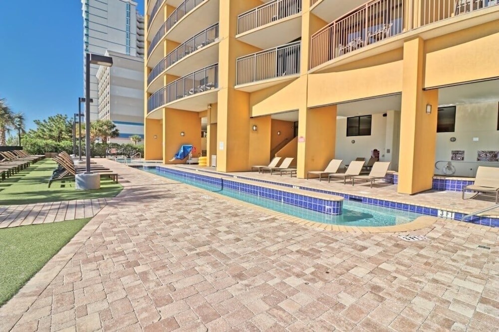 Anderson Ocean Club 810 2 Bedroom Condo