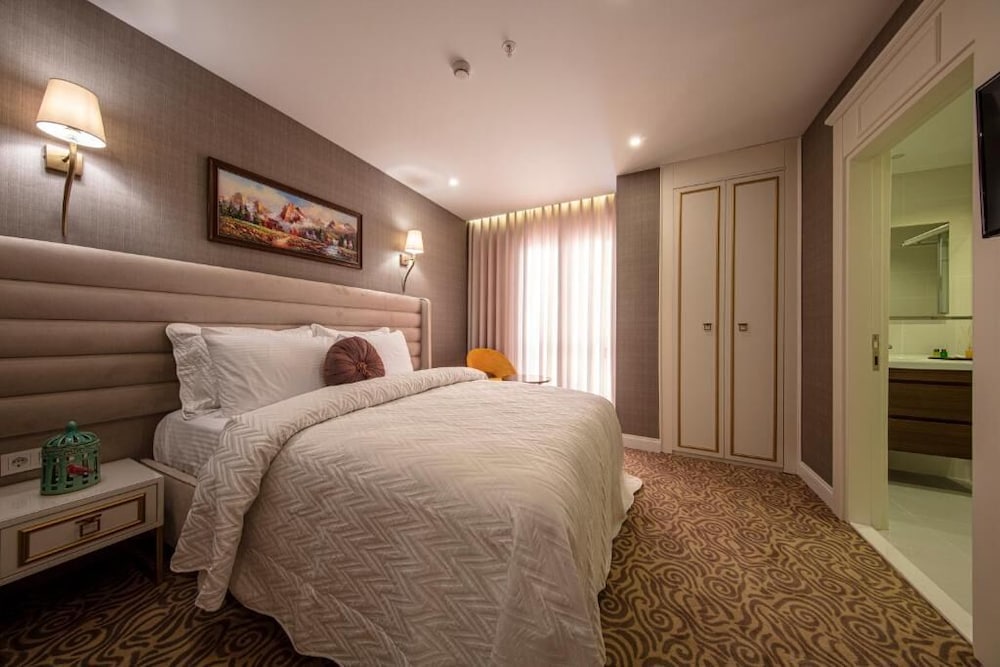 Mr Beyaz Butik Otel - Image 14