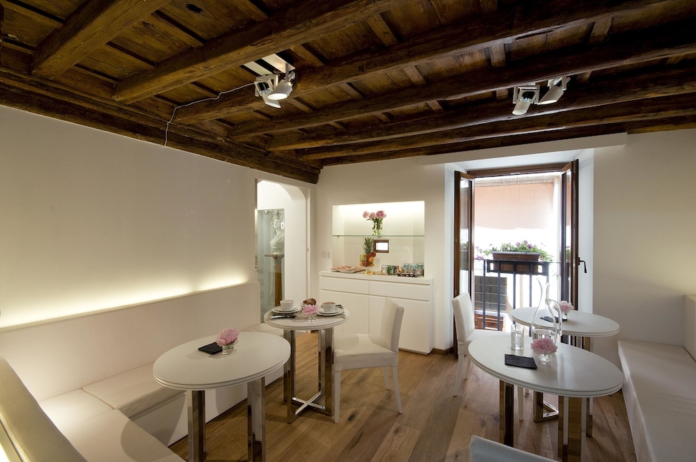 Gigli d'Oro Suite