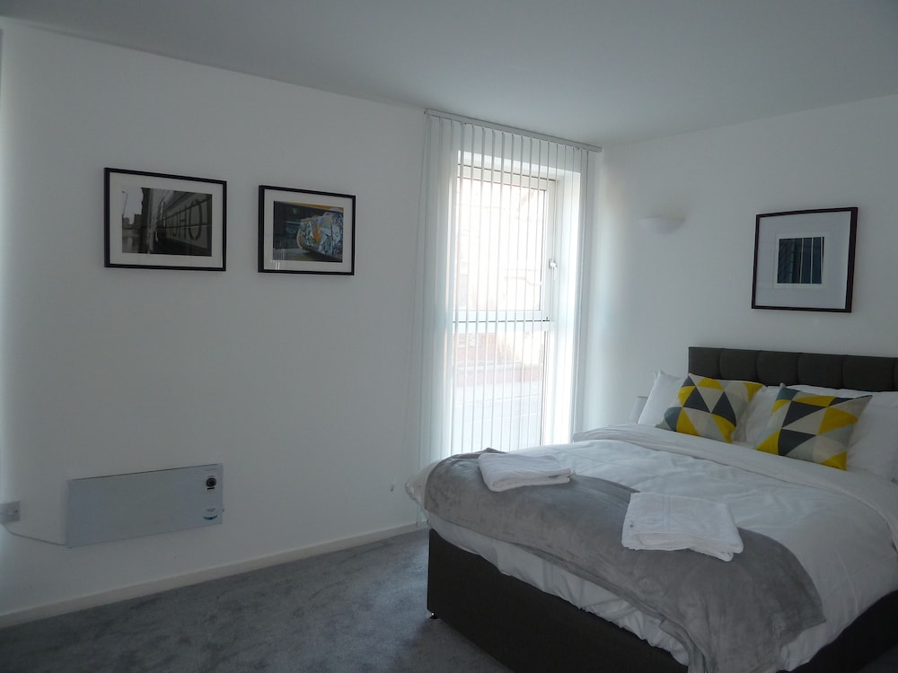 Approved Apartments Skyline Manchester