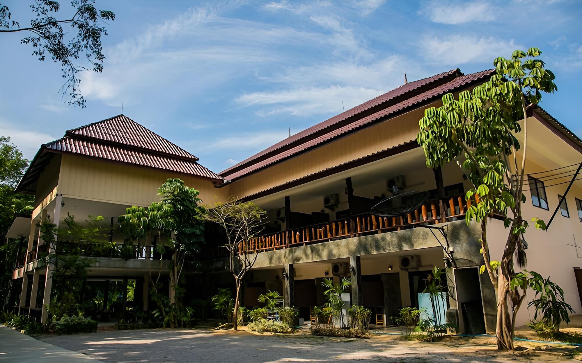 Krabi Klong Muang Bay View
