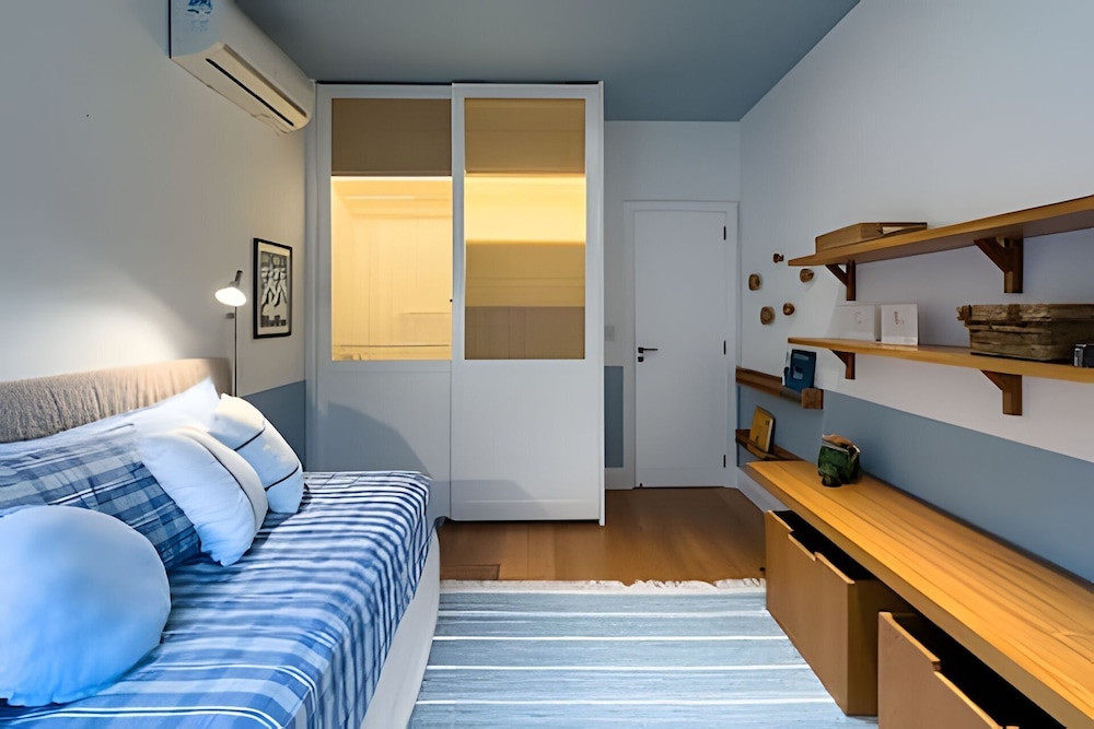 Ipanema | Duplex no melhor local do bairro, 4 quartos, 5 min da Praia - por Casapē Rio