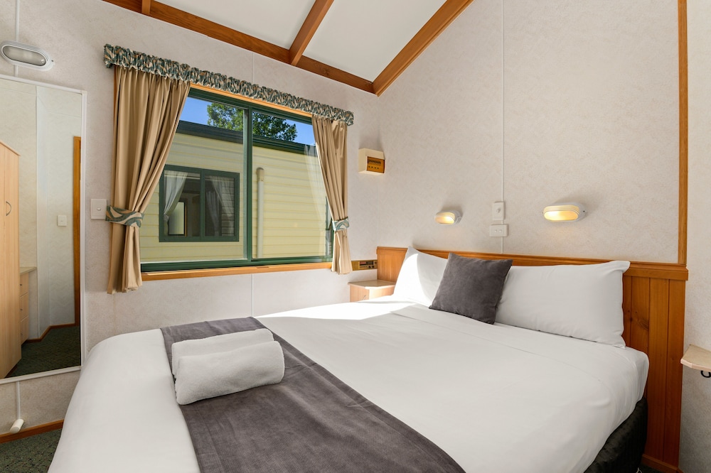 Bright Riverside Holiday Park