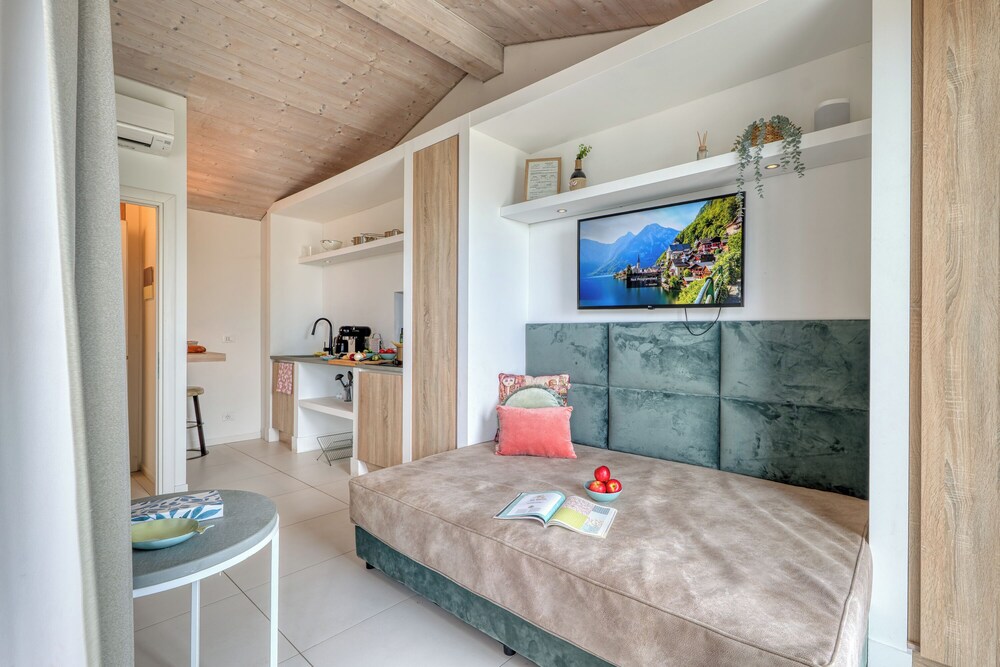 Holiday Resort Balzi Rossi
