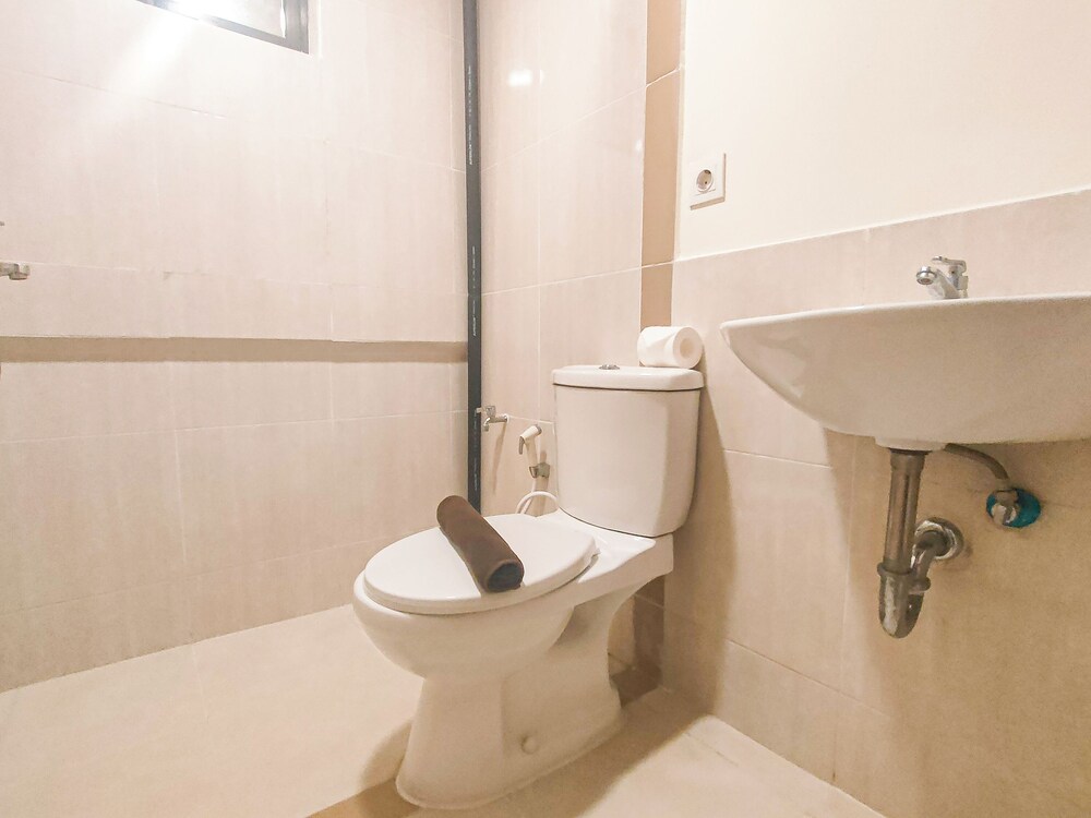 Marvelous And Cozy 2Br At Meikarta Apartment