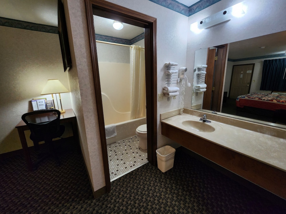Americas Inn