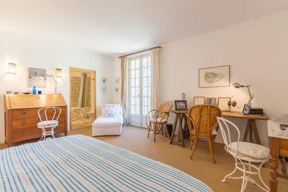 New Bastide Couronne d Aix Luxury in Aix-en-provence A Sophisticated Retreat for Families and Friends