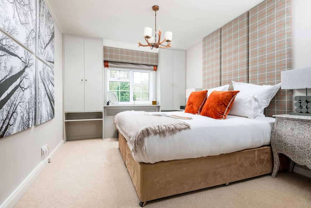 Crazy fox Rooms in Berkshire