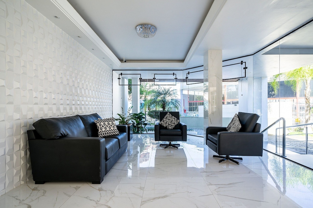 Apt 750m fr th Beach Privileged Location BC Jda402