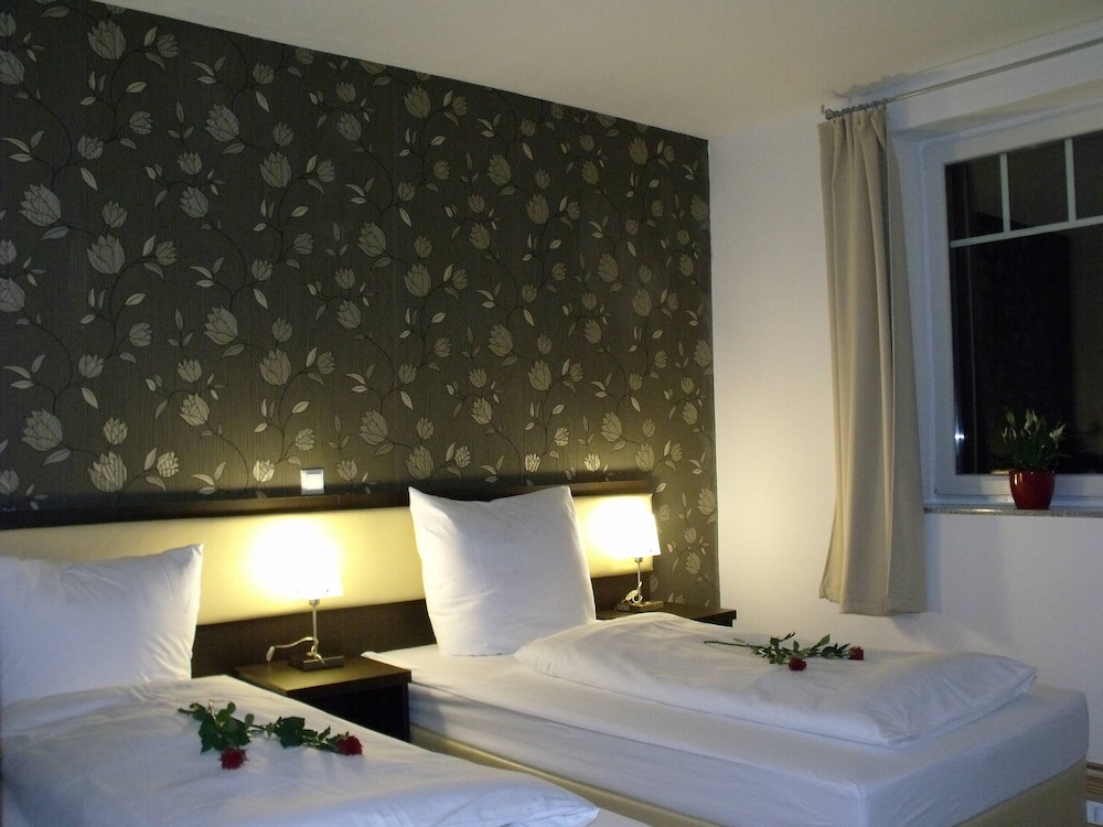 City Hotel Garni Ahlen - Property Image 25